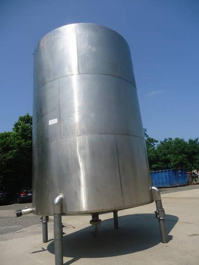 Used 2,000 Gallon stainless steel vertical tank, dished bottom
