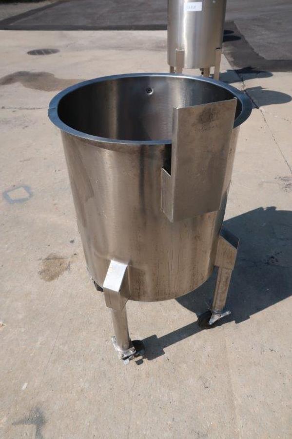 Used 25 Gallon Stainless Steel Portable Tank, Agitator Mount