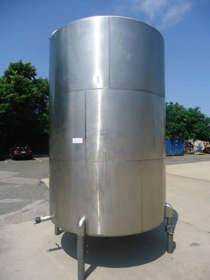 Used 2,000 Gallon stainless steel vertical tank, dished bottom