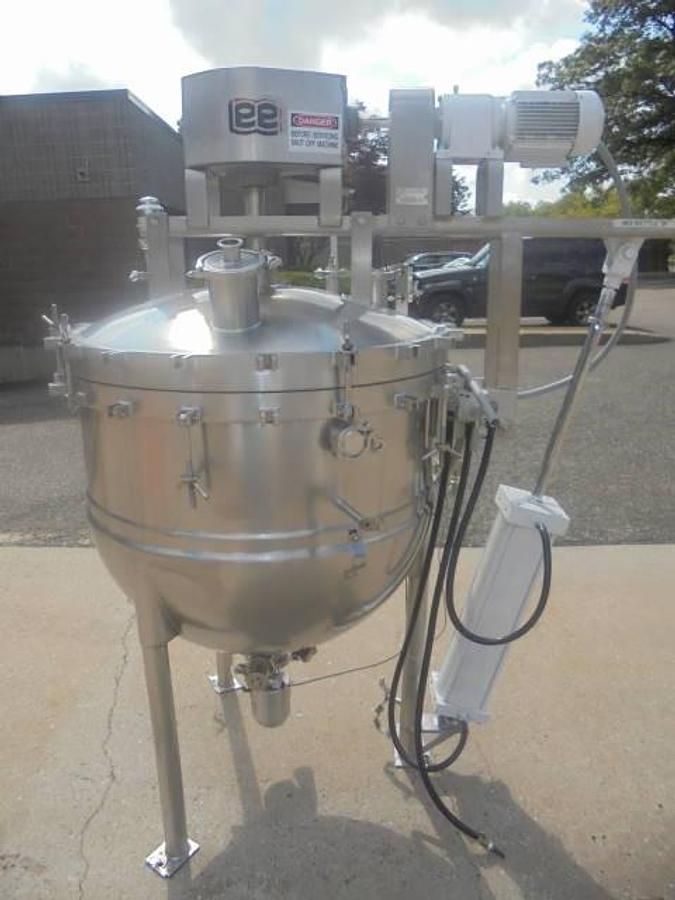 Used 100 Gallon Lee Double Motion Jacketed Vacuum Kettle/Reactor, Tilt Out Agitation