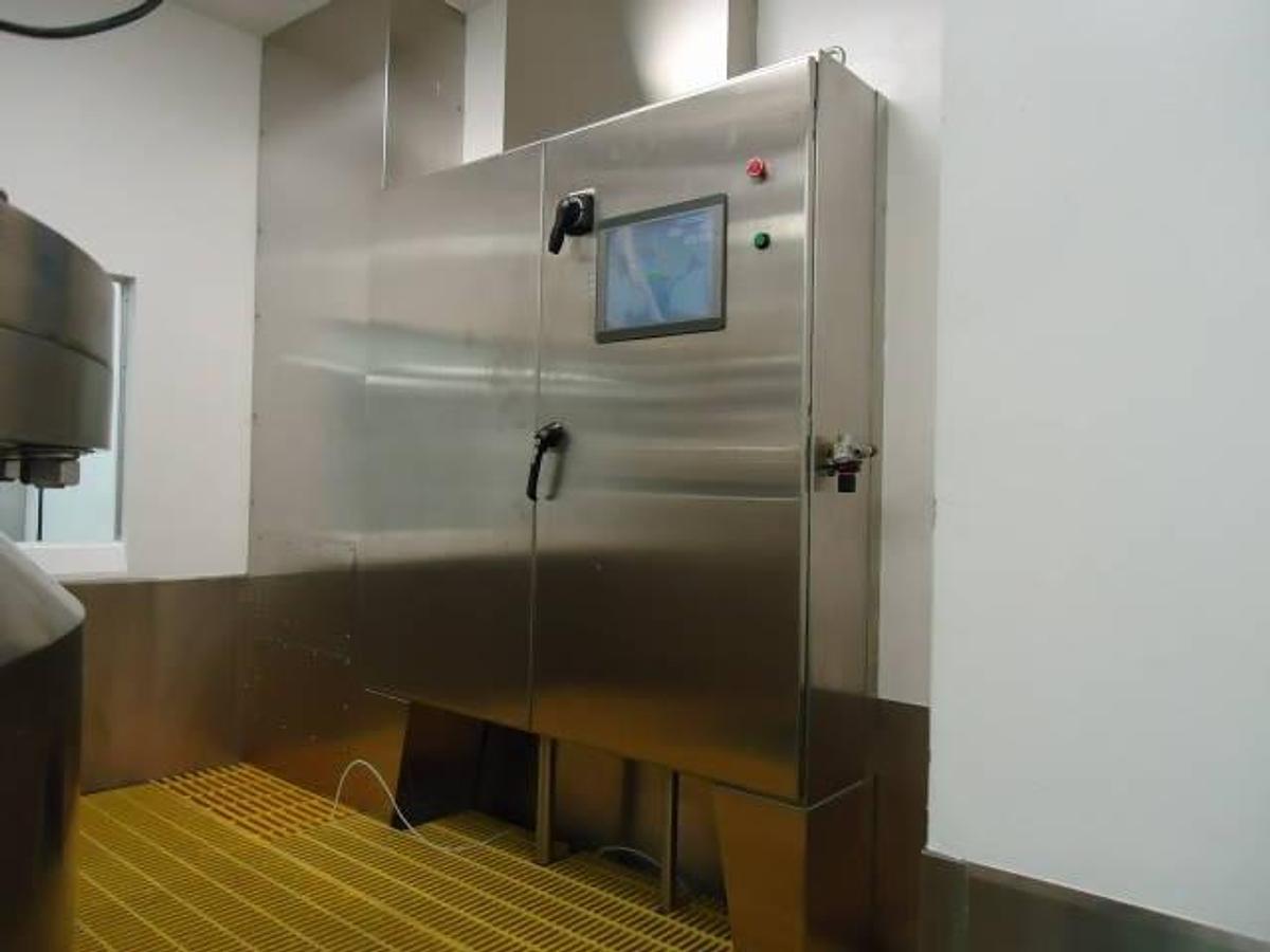 Used Feldmeier 100 Gallon Sanitary Jacketed Vacuum Agitated Reactor, 316L (3)