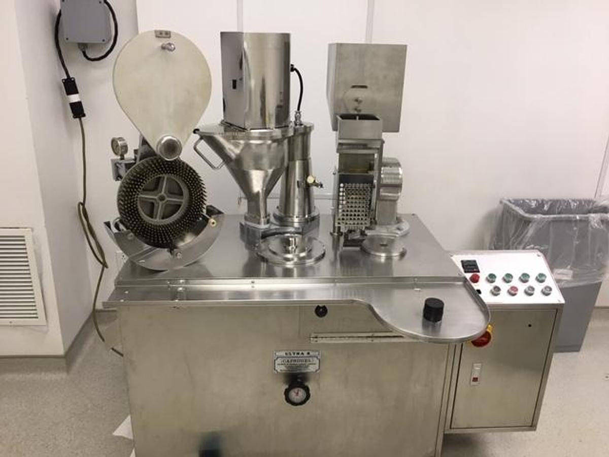 Used Capsugel Ultra 8 Encapsulator, 0,1, 00 Tooling