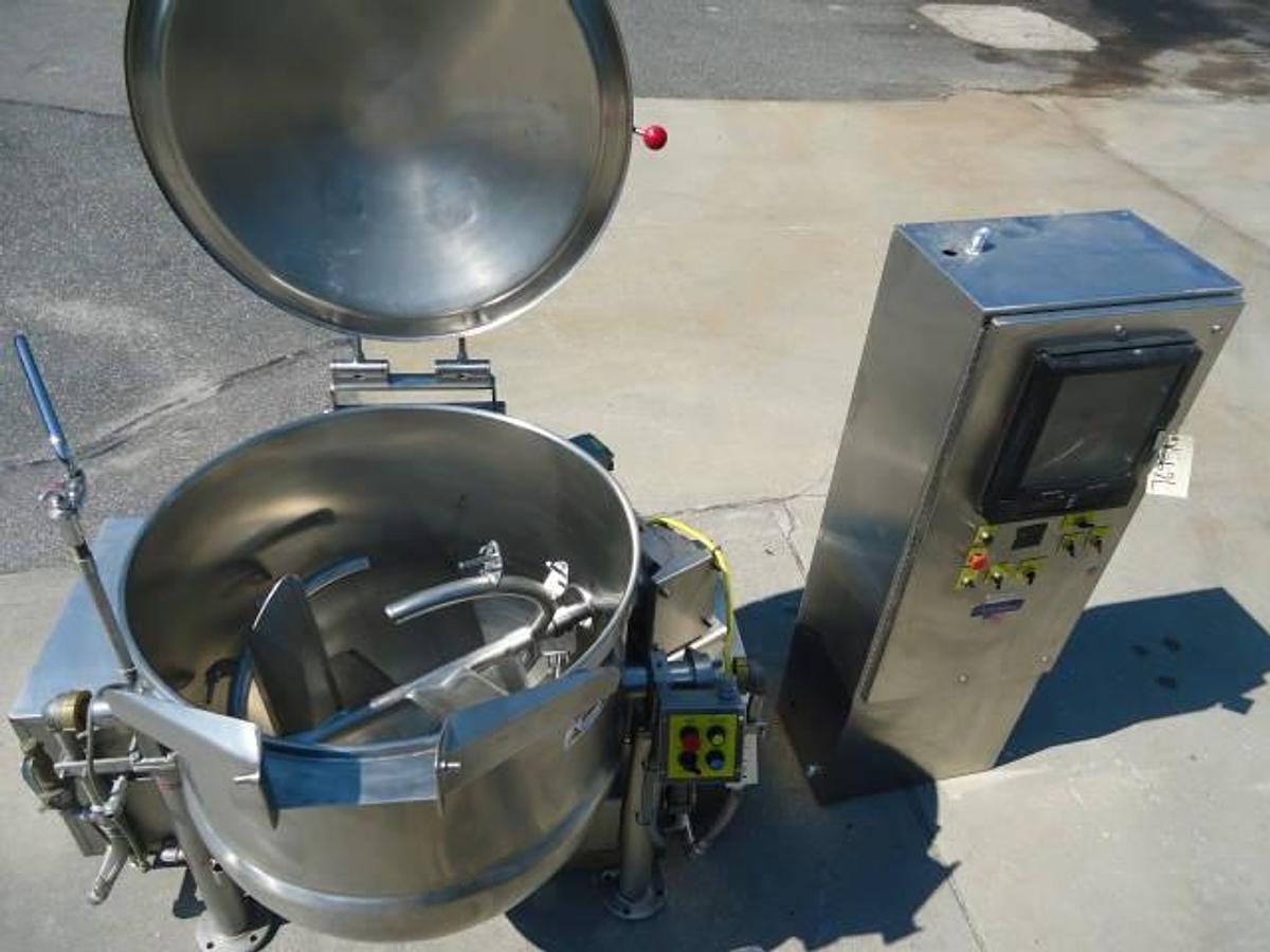 Used 100 Gallon Cleveland Range Jacketed, Agitated Tilt Kettle, Usda