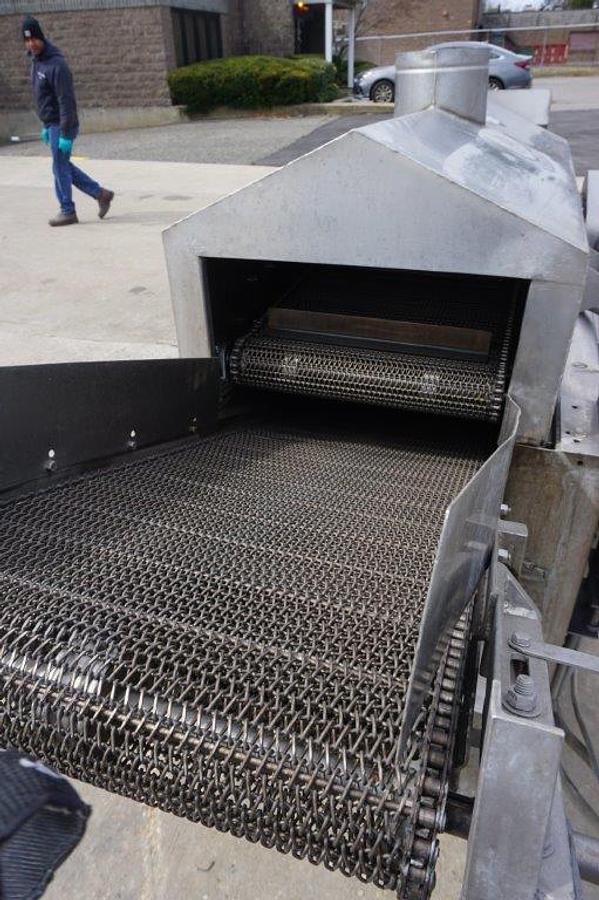 Used Heat & Control Continuous Gas Fired Fryer, 16 In. Wide Belt