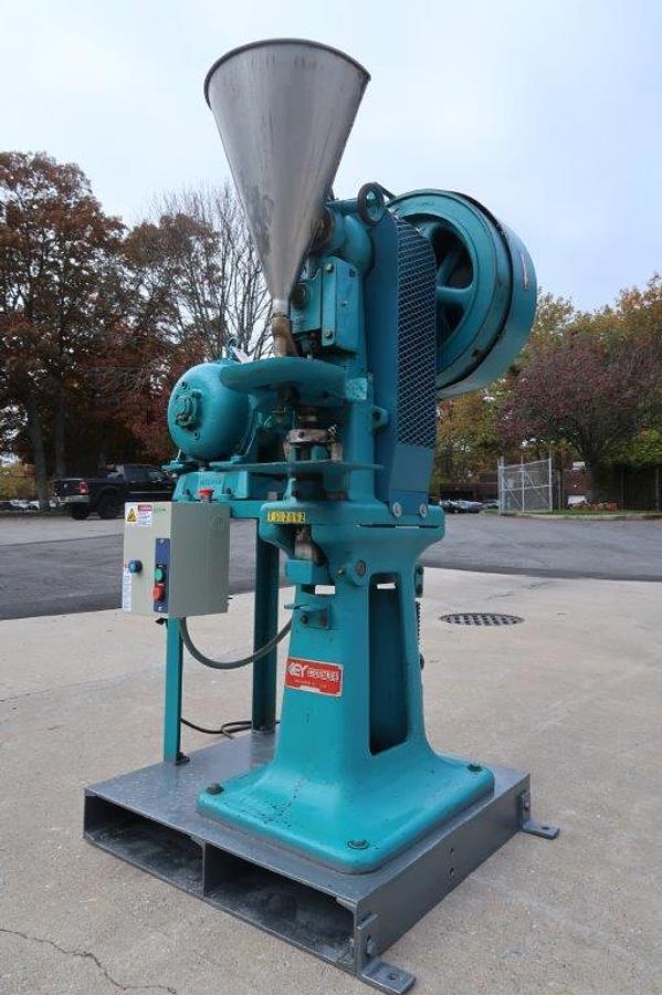Used Stokes Single Punch Tablet Press, 95 Tablets Per Minute