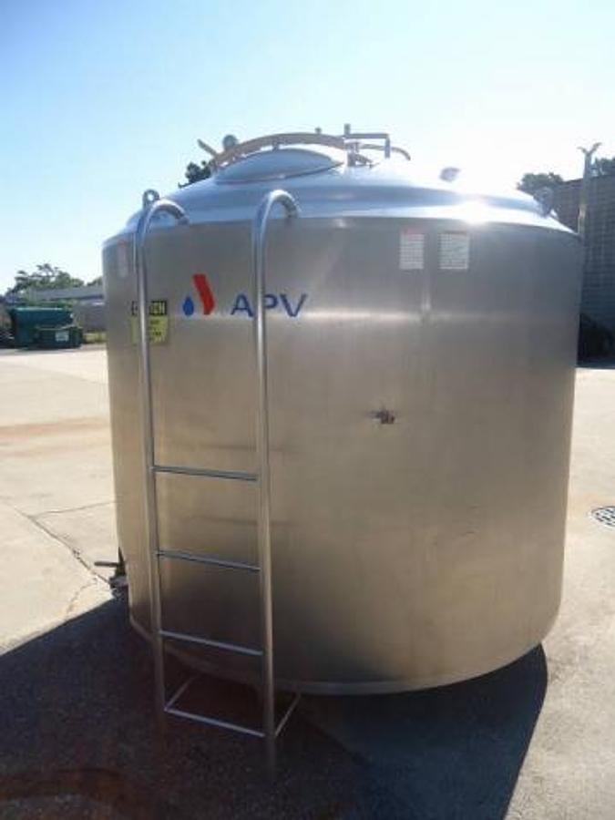 Used 1,500 Gallon Apv/Crepaco Stainless Steel Jacketed Agitated Processor-