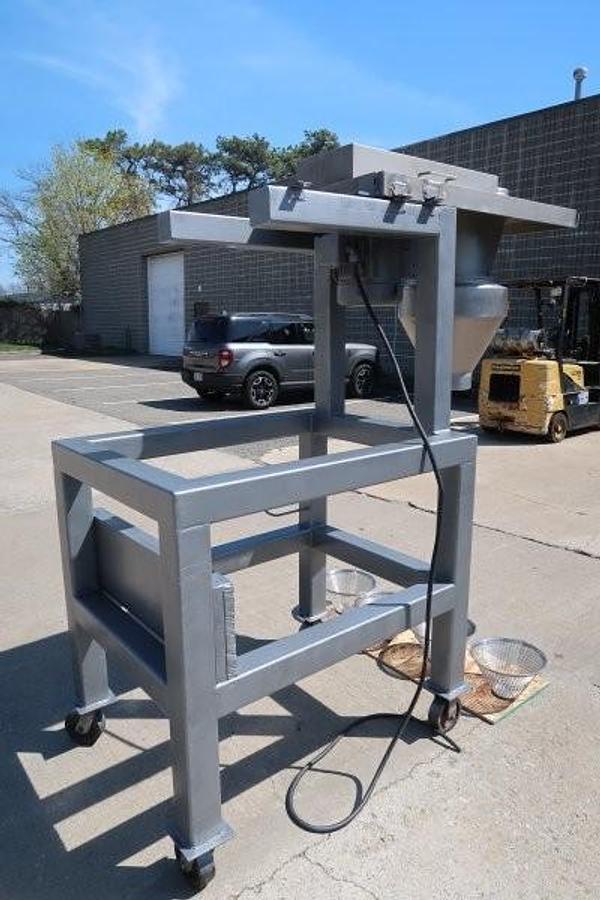 Used Quadro 196 Stainless Steel Comil, 10HP