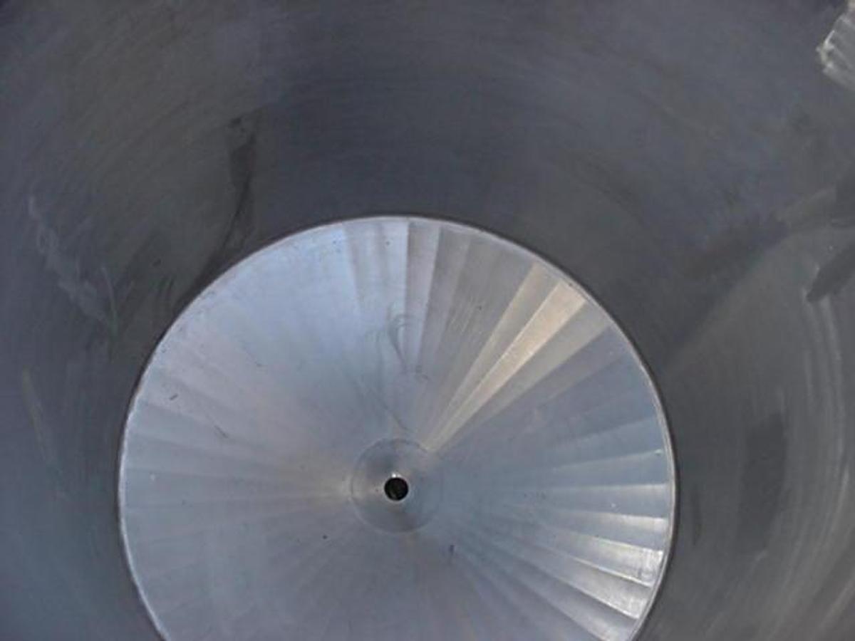 Used 200 Gal. B&g Ss Jacketed/Insulated Vertical Tank, Portable
