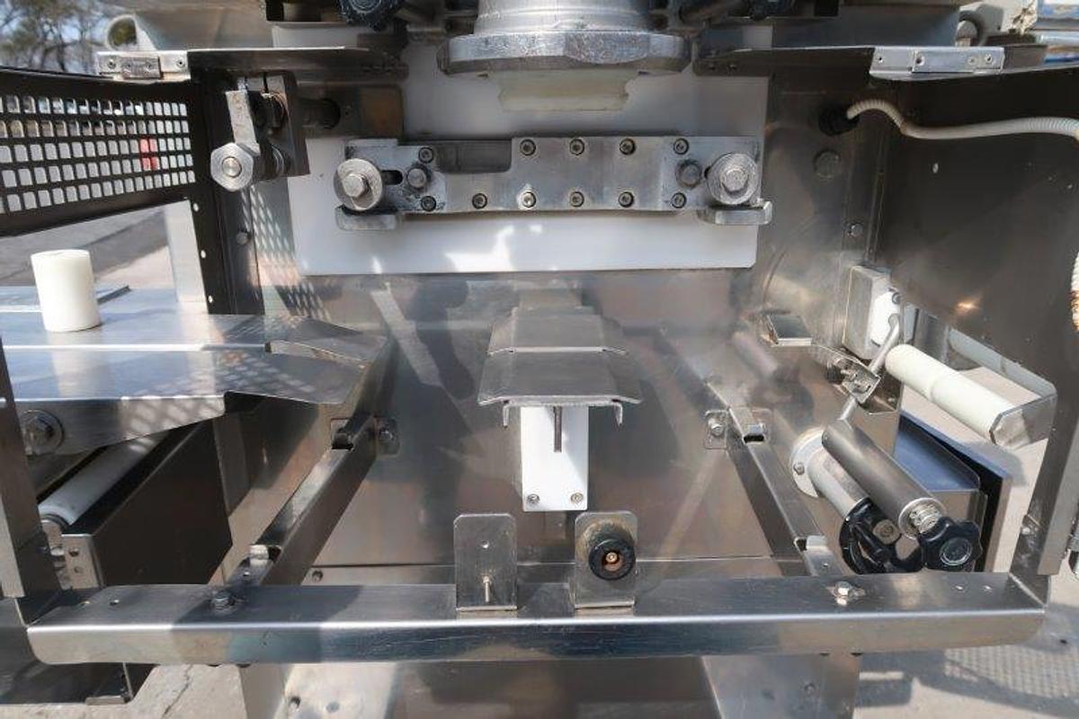 Used Rheon KN400 Encrusting Machine