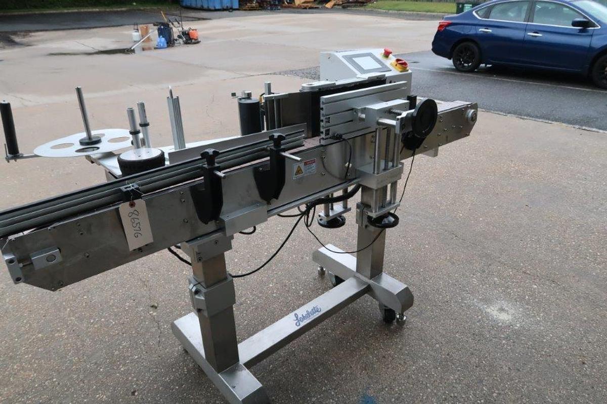 Used Labelette/Accutek APS-106 Automatic Pressure Sensitive Spot/Wrap Labeler