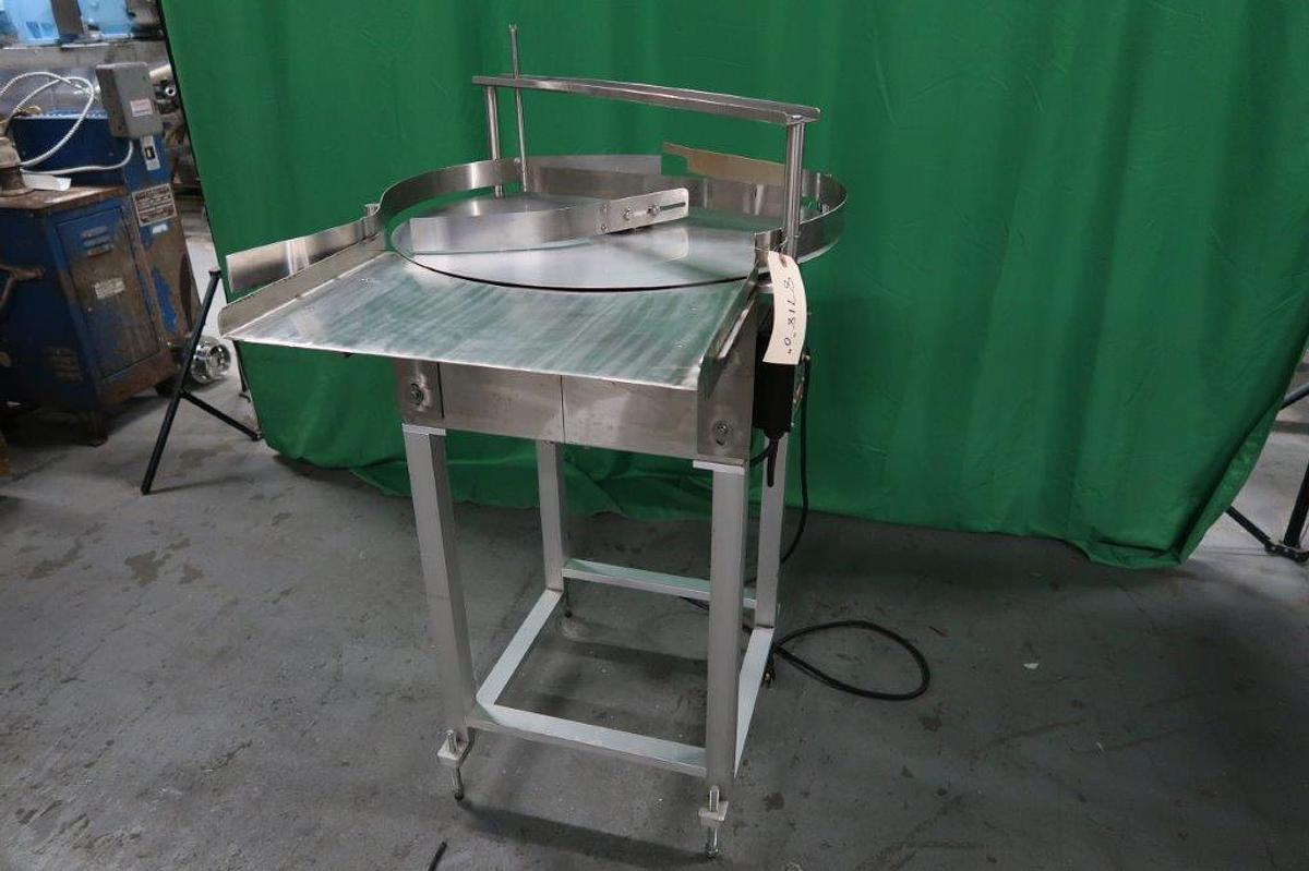 Used 24 In. Diameter Modular Packaging SS Rotary Unscrambling/Accumulating Table, With Unscrambling Shelf