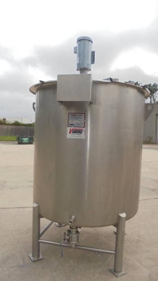 Used 308 Gallon Permasan SS tank with Admix Rotosolver