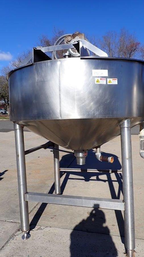 Used Chester Jensen 300 Gallon SS Cone Bottom Cooker-Cooler