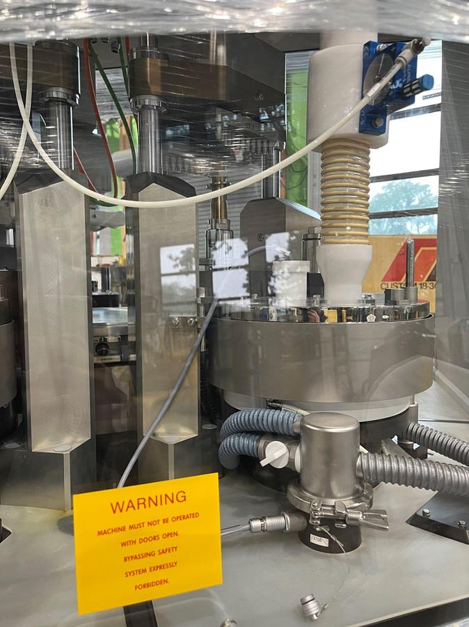 Used IMA S.p.A. Adapta Model 200 Automatic Hard-Capsule Filling Machine