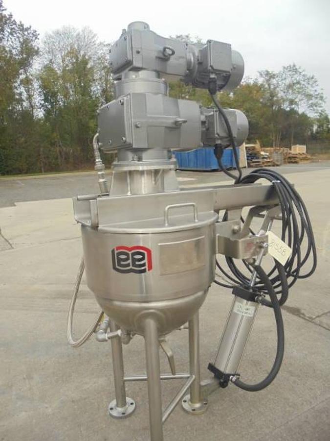Used 30 Gallon Lee 316 SS Double Motion Mixing Kettle, Tilt-Out Agitation