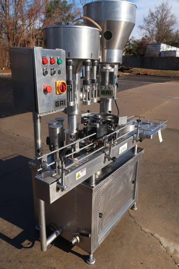 Used GAI 8 Head Wine Bottling Machine, with Corker