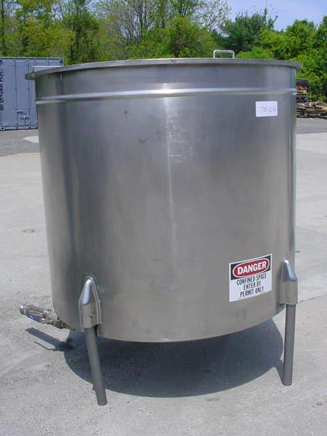 Used 400 Gallon Sanitank Stainless Steel Vertical Tank,k Hinged Lid