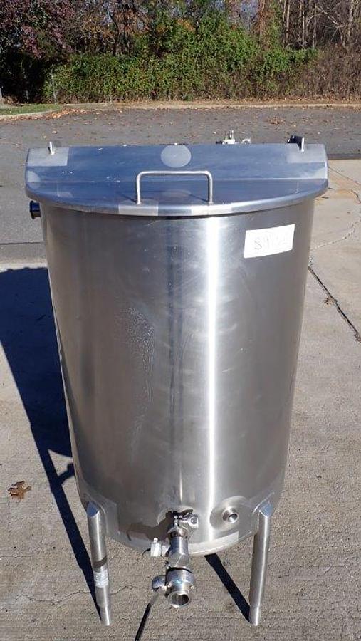 Used 100 Gallon 316 Stainless Sanitary Tank