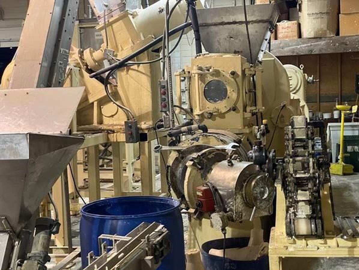 Used Soap Bar Manufacturing Line, up to 3,000 Bars Per Hour