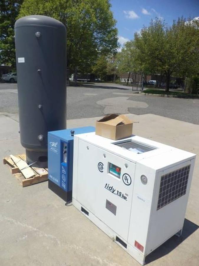 Used United States Air Compressor 15HP Compressor with Compressed Air Dryer and Expansion Tank