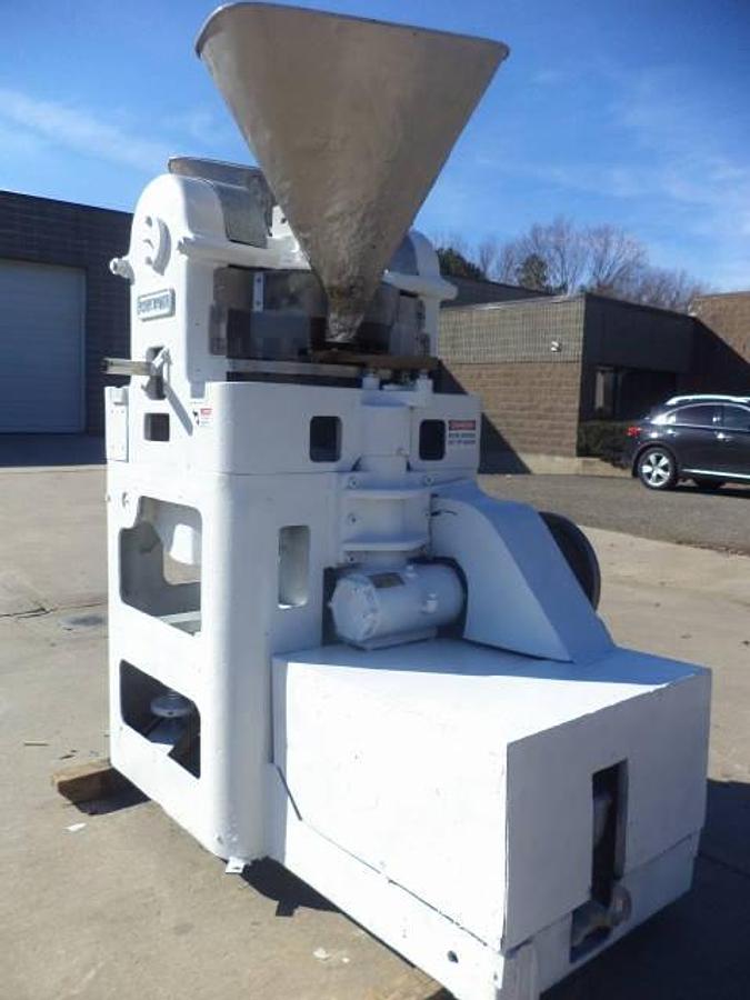 Used Colton 260-25 Station Rotary Tablet Press, D Tooling