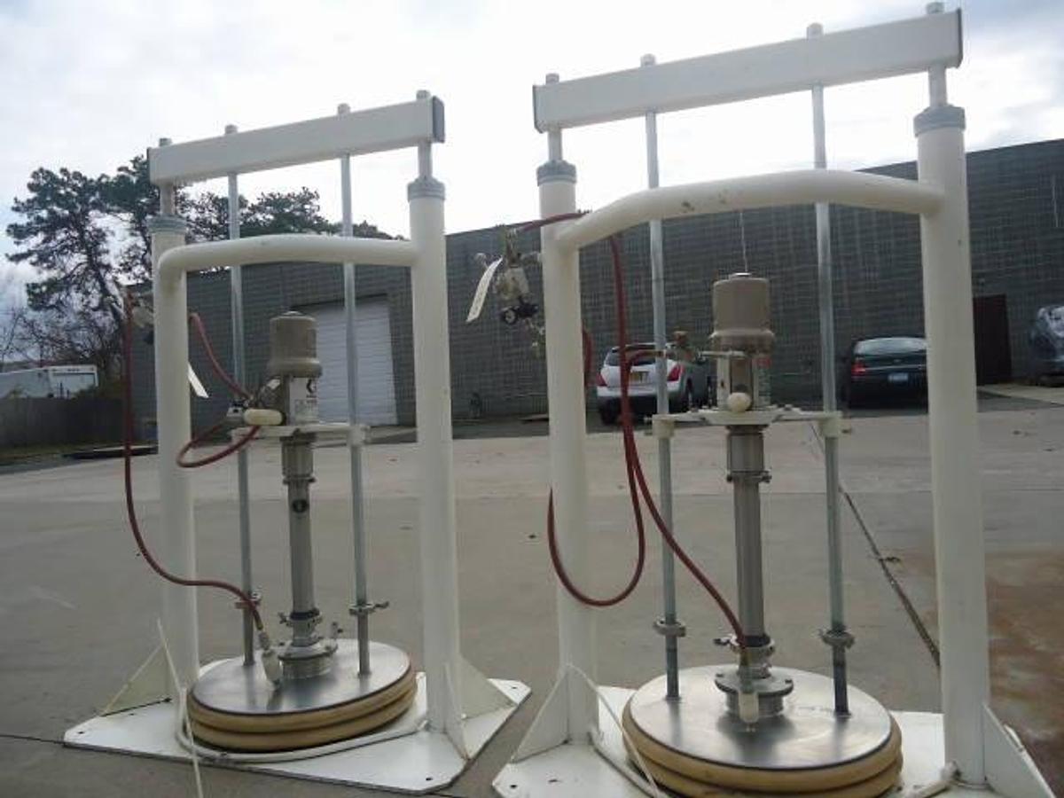 Used Graco Monark Stainless Steel Drum Unloading Pumps With Rams (2)