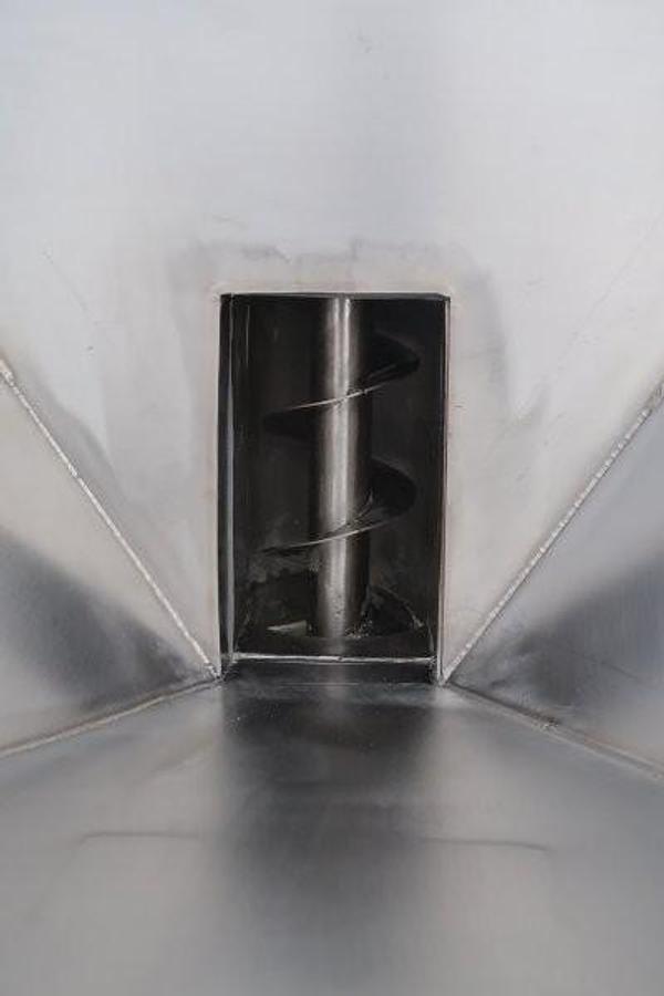 Used Inclined Stainless Steel Screw Feeder/Conveyor, with Vibratory Hopper