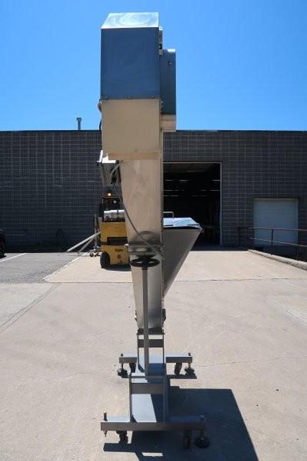 Used Kaps-All FS-B Inclined Cleated Cap Elevator/Feeder