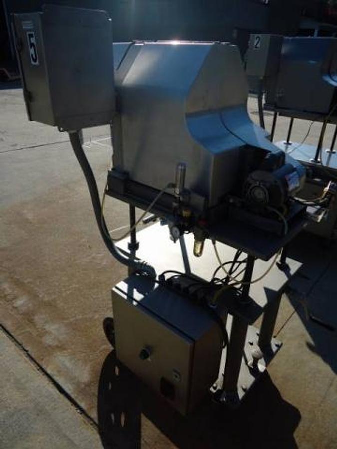 Used Lakso 52 Cottoner, Portable