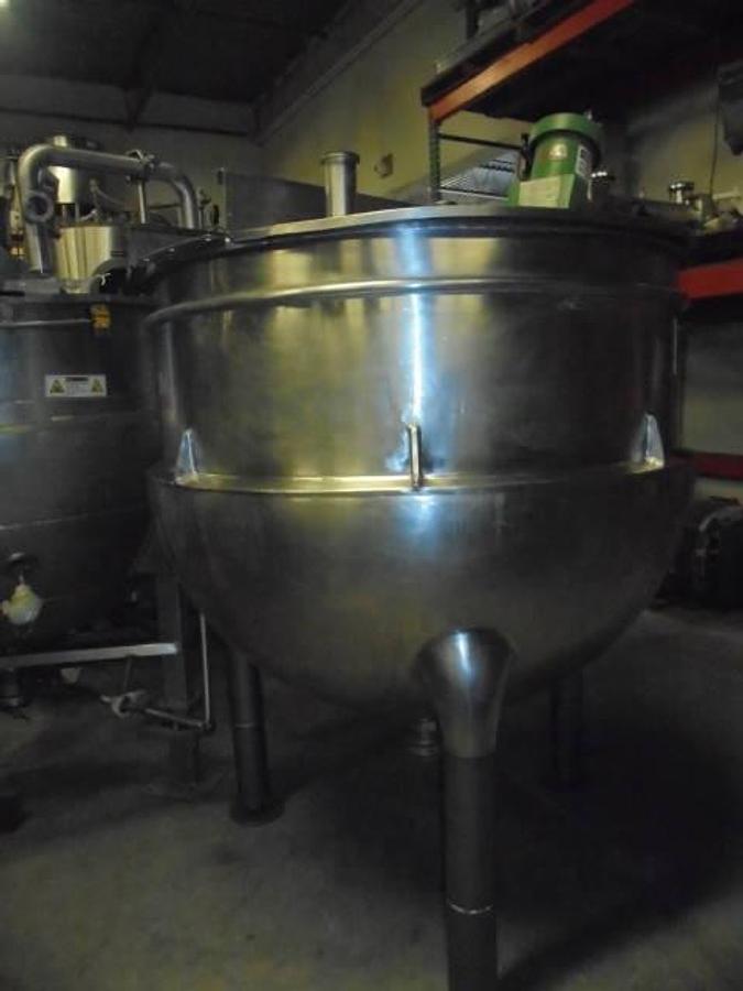 Used 150 Gallon 316 Hamilton Stainless Steel Jacketed Hemispherical Kettle With Lightnin Mixer
