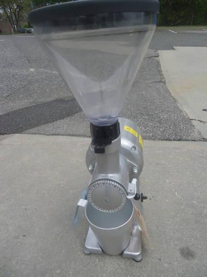 Used Glen Mills Type “C”” Tabletop Grinder/ Disc Mill”