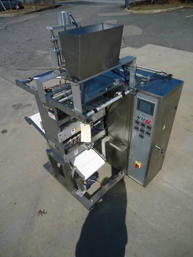 Used Five Lane Vertical Pouching Machine For Creams/Sauces, Stainless-