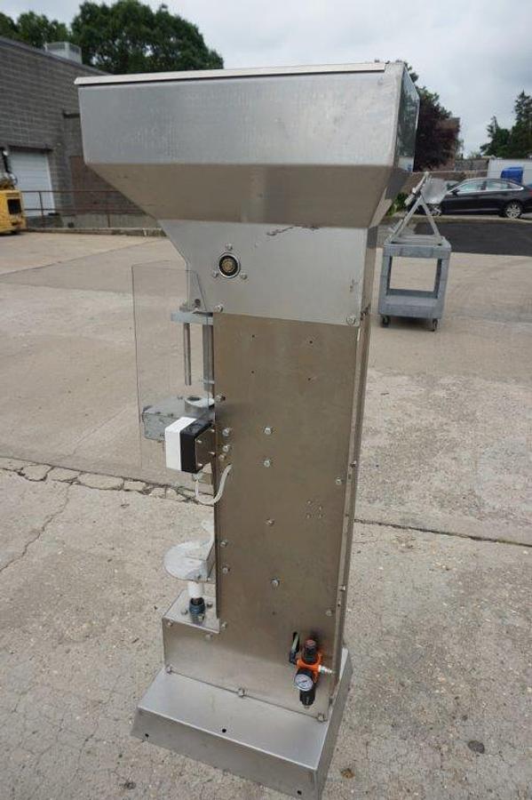 Used Single Head Wine Bottle Corker, Pneumatic
