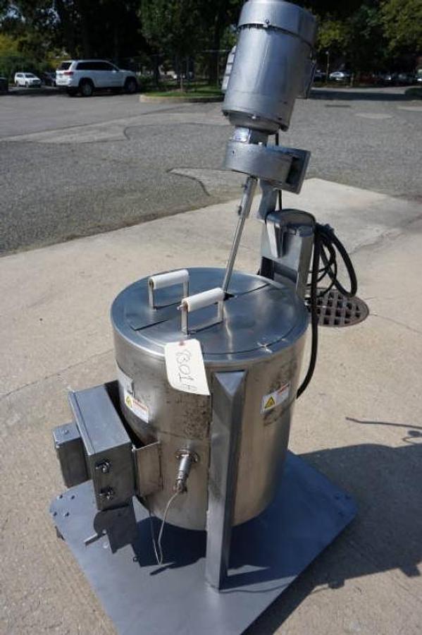 Used 15 Gallon Stainless Steel Self-Contained Electric Kettle-