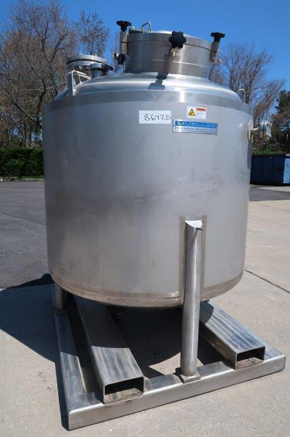 Used 300 Gallon Mueller 316 Stainless Jacketed Vacuum Agitated Reactor