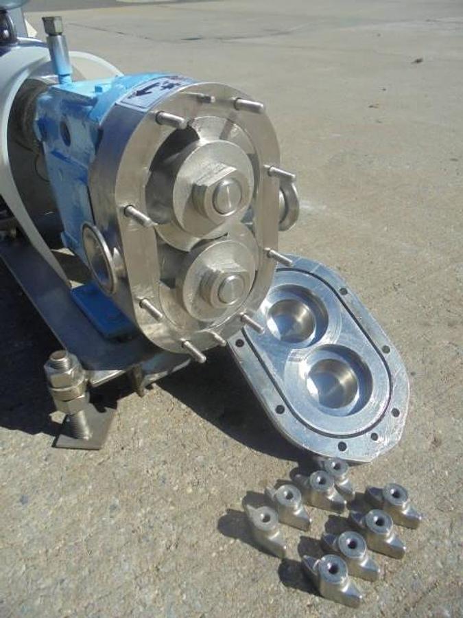 Used Waukesha 030 Stainless Positive Displacement Pump, 1.5 HP, Vari Speed