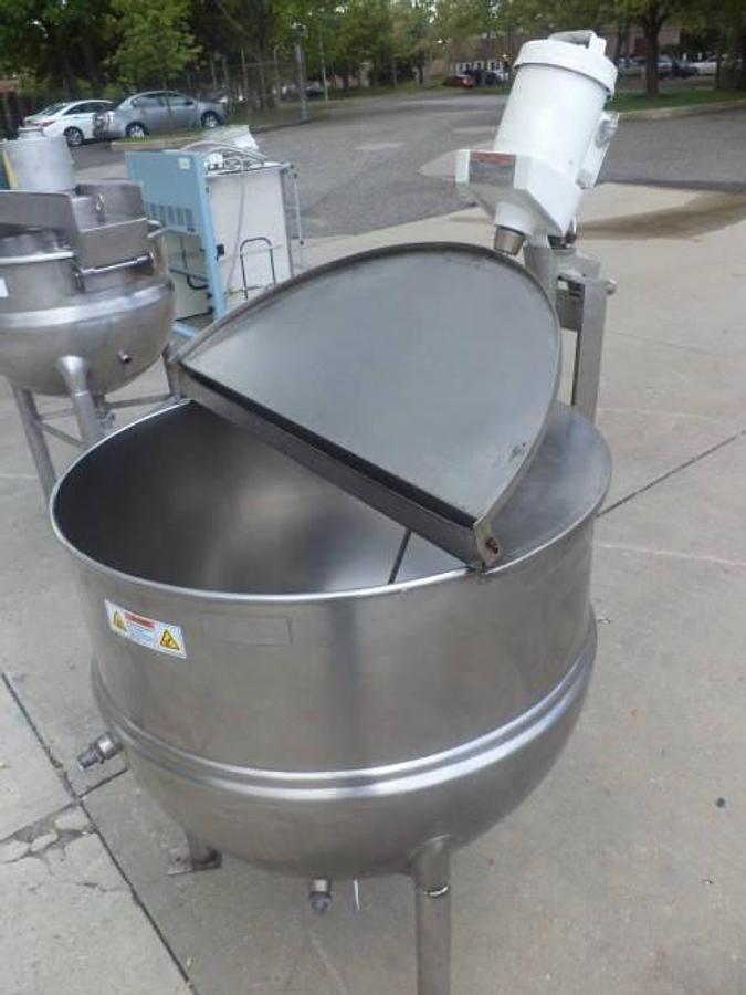Used 100 Gallon Groen Stainless Hemispherical Kettle, 100 PSI Jacket