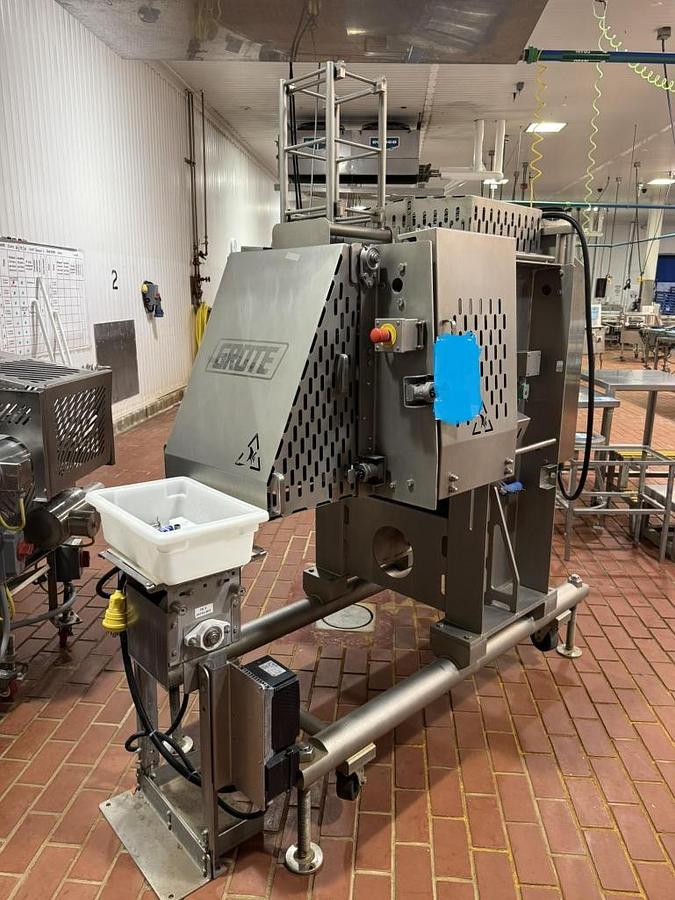 Used Grote 506E-LH Slicer/Applicator