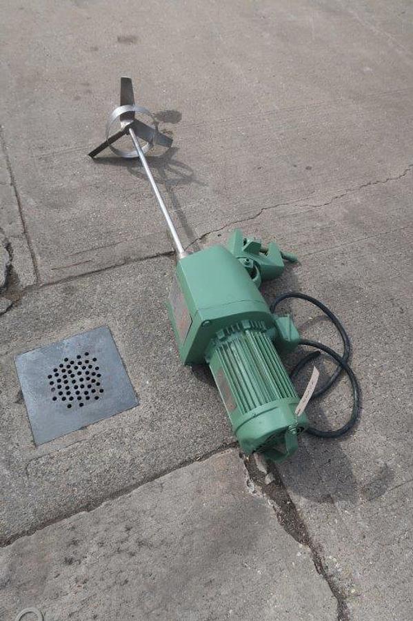 Used Lightnin 2.3 HP Clamp-On Portable Agitator, 36 In. Long Stainless Steel Shaft