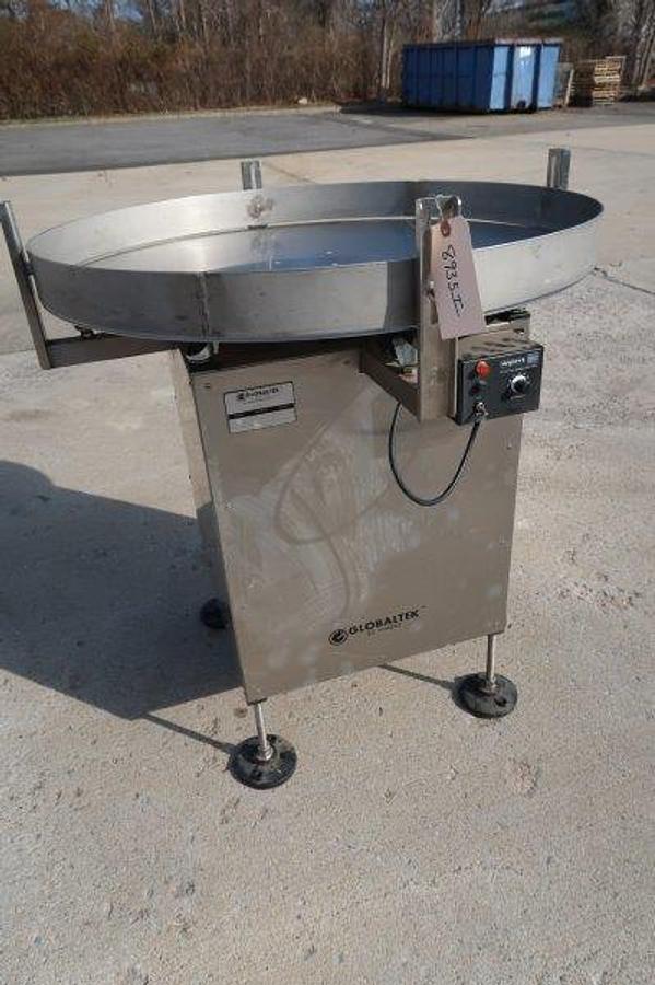Used 36 In. Diameter Globaltek Rotary Unscrambling/Accumulating Table
