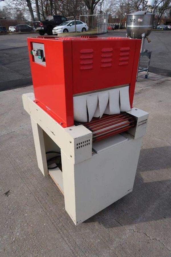 Used Preferred Packaging Motorized Shrink Tunnel, 14 In. x 6.5 In. Opening, Portable