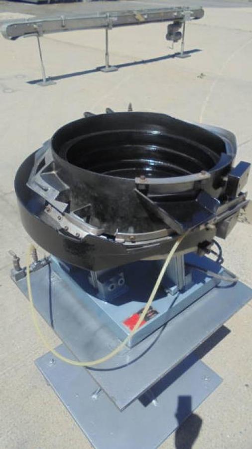 Used Industrial Feeding Systems 24 In. Diameter Vibratory Bowl