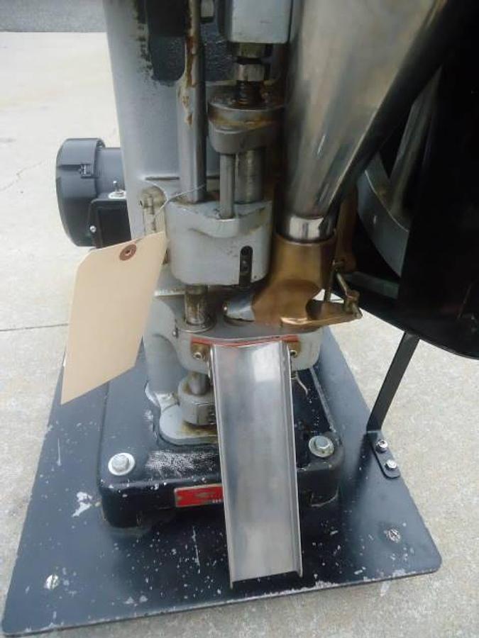 Used Colton Tabletop Single Punch Tablet Press, 1/3 Hp
