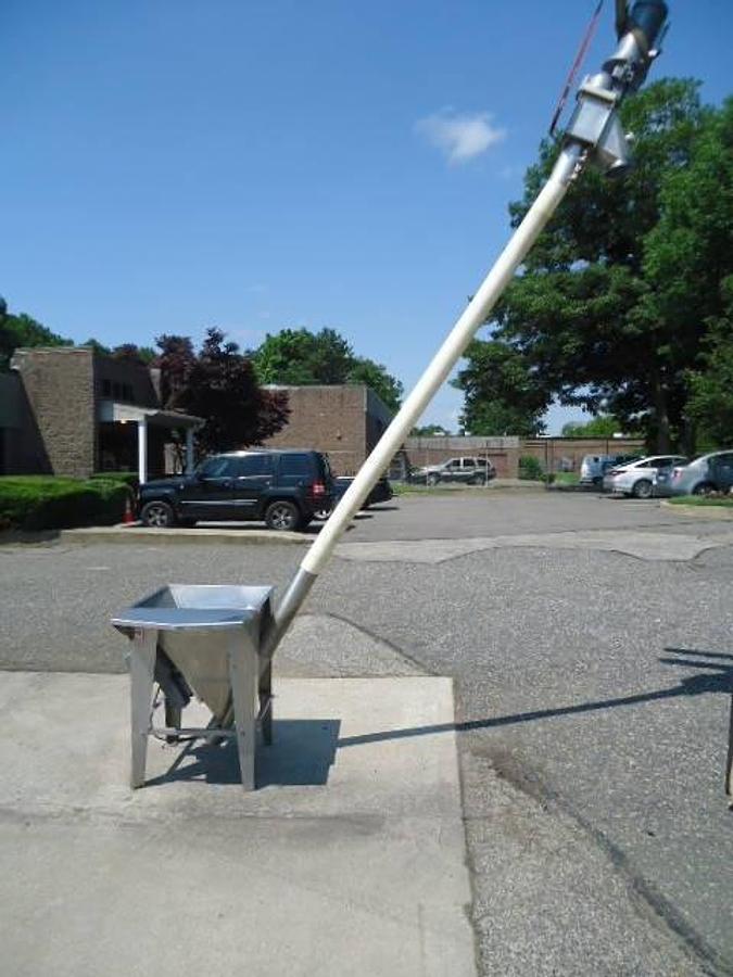 Used Hapman 4 In. Diameter Flexible Screw Conveyor With Hopper Prebreaker, 110 inch discharge height