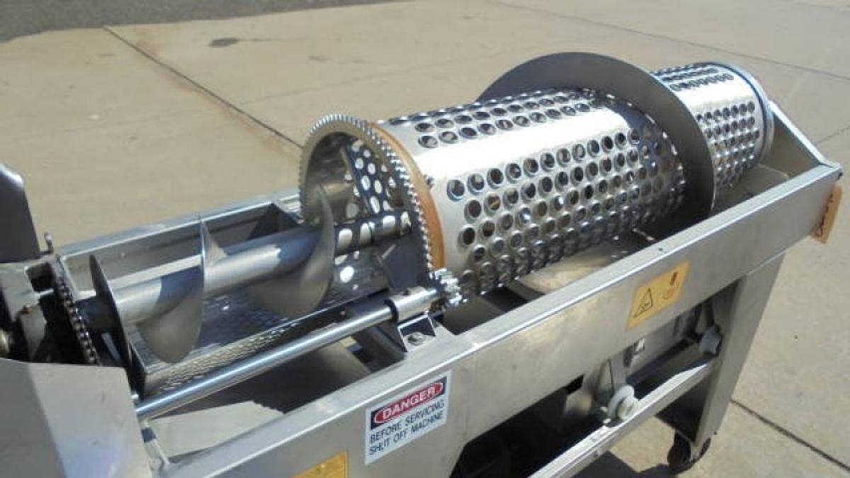 Used Enoveneta Grape Crusher/De-Stemmer, Stainless Steel