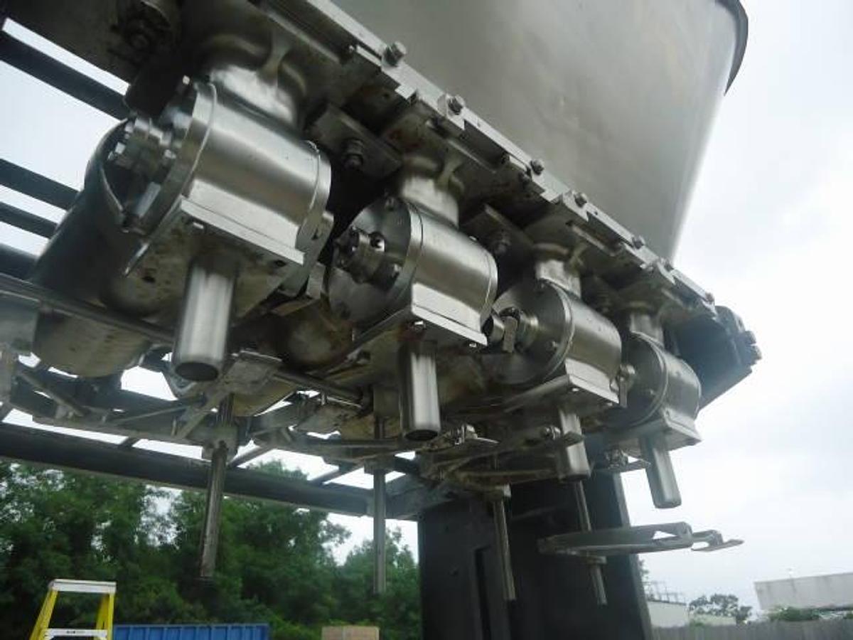 Used Cherry Burrell Four Piston Automatic Filler, Gallon Size Pistons