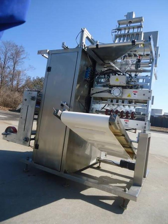Used Five Lane Vertical Pouching Machine For Creams/Sauces, Stainless