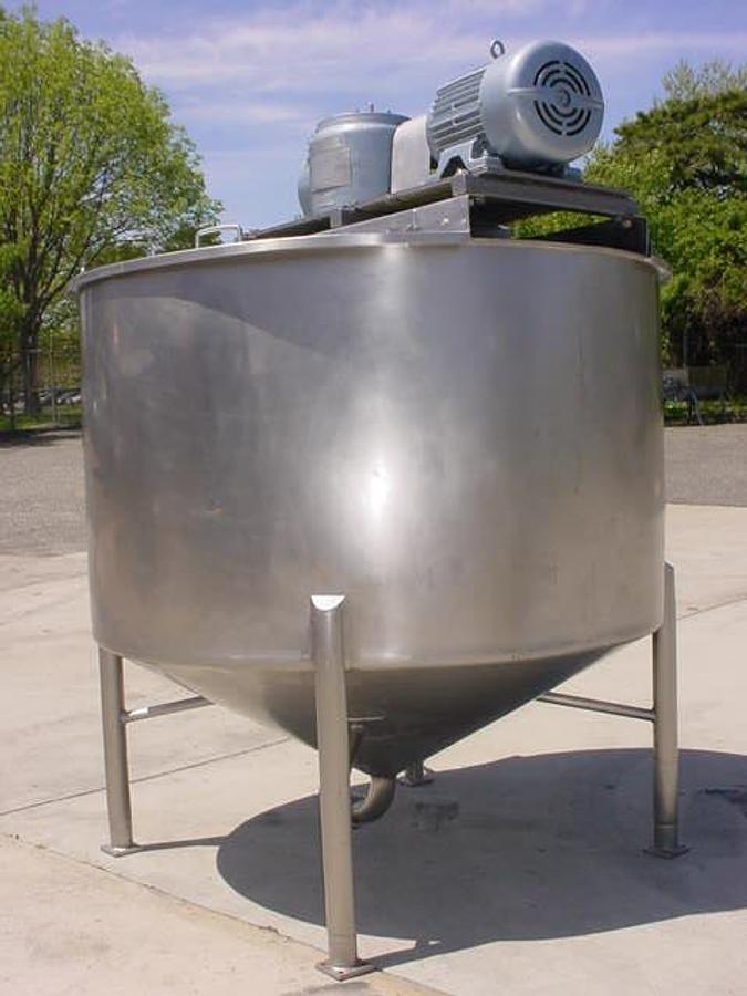 Used 800 Gallon Ss Vertical Mix Tank, 15 Hp Turbine