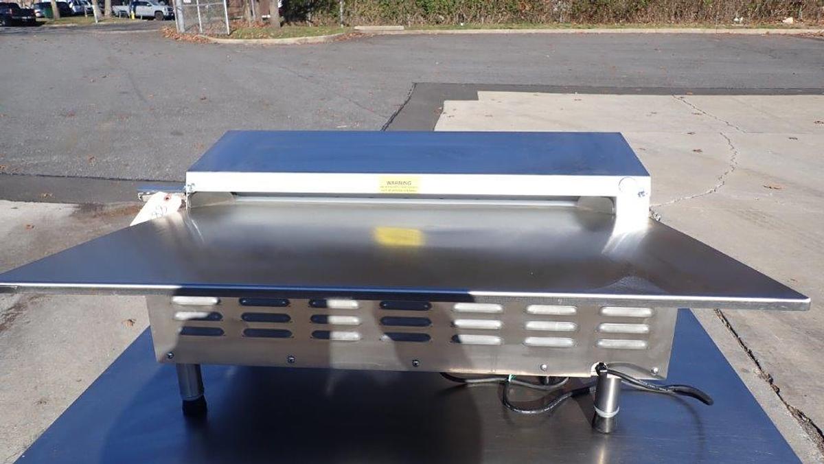 Used Somerset CDR-600F Tabletop Sheeter