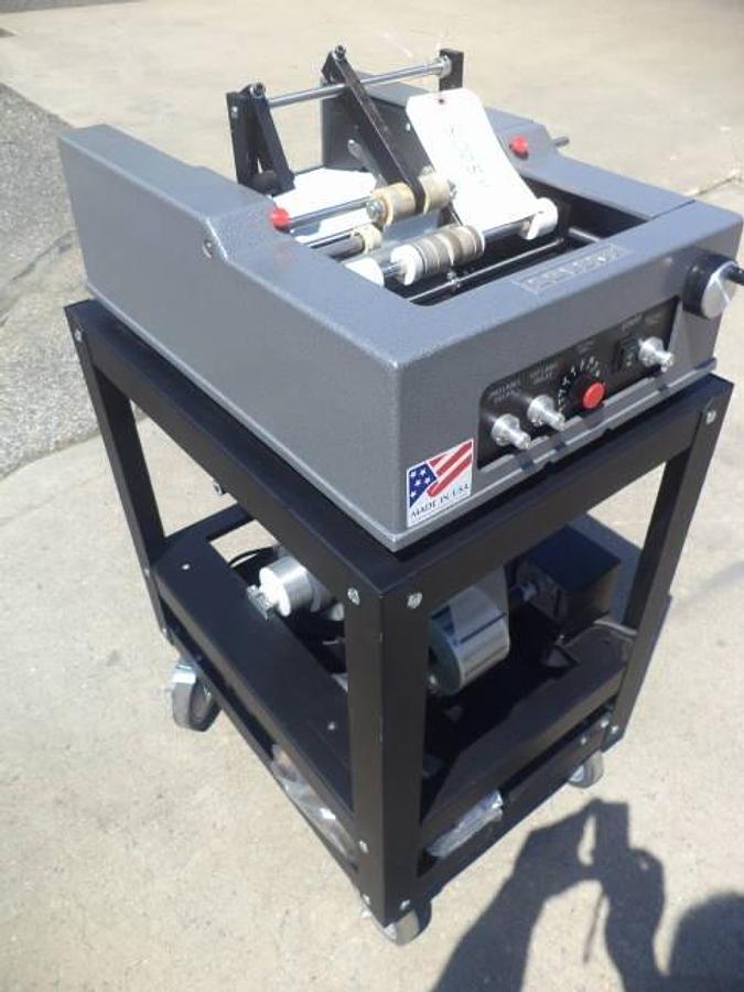 Used Advent 310 Semi-Automatic Pressure Sensitive Labeler, Portable